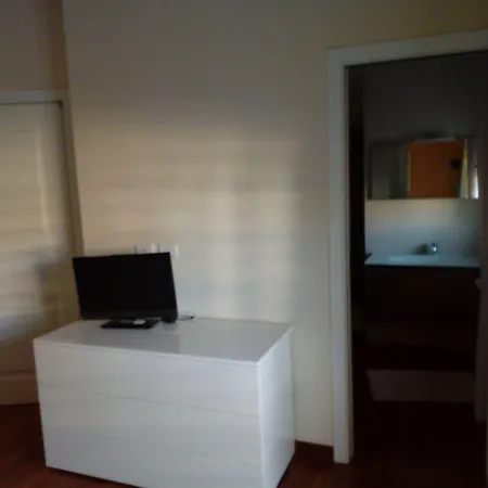 Rosa Nocleg ze śniadaniem 3*